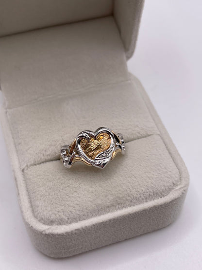 9ct gold diamond footprint ring