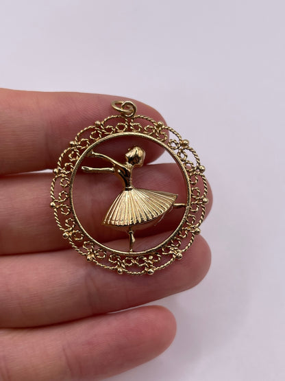 9ct gold ballerina pendant
