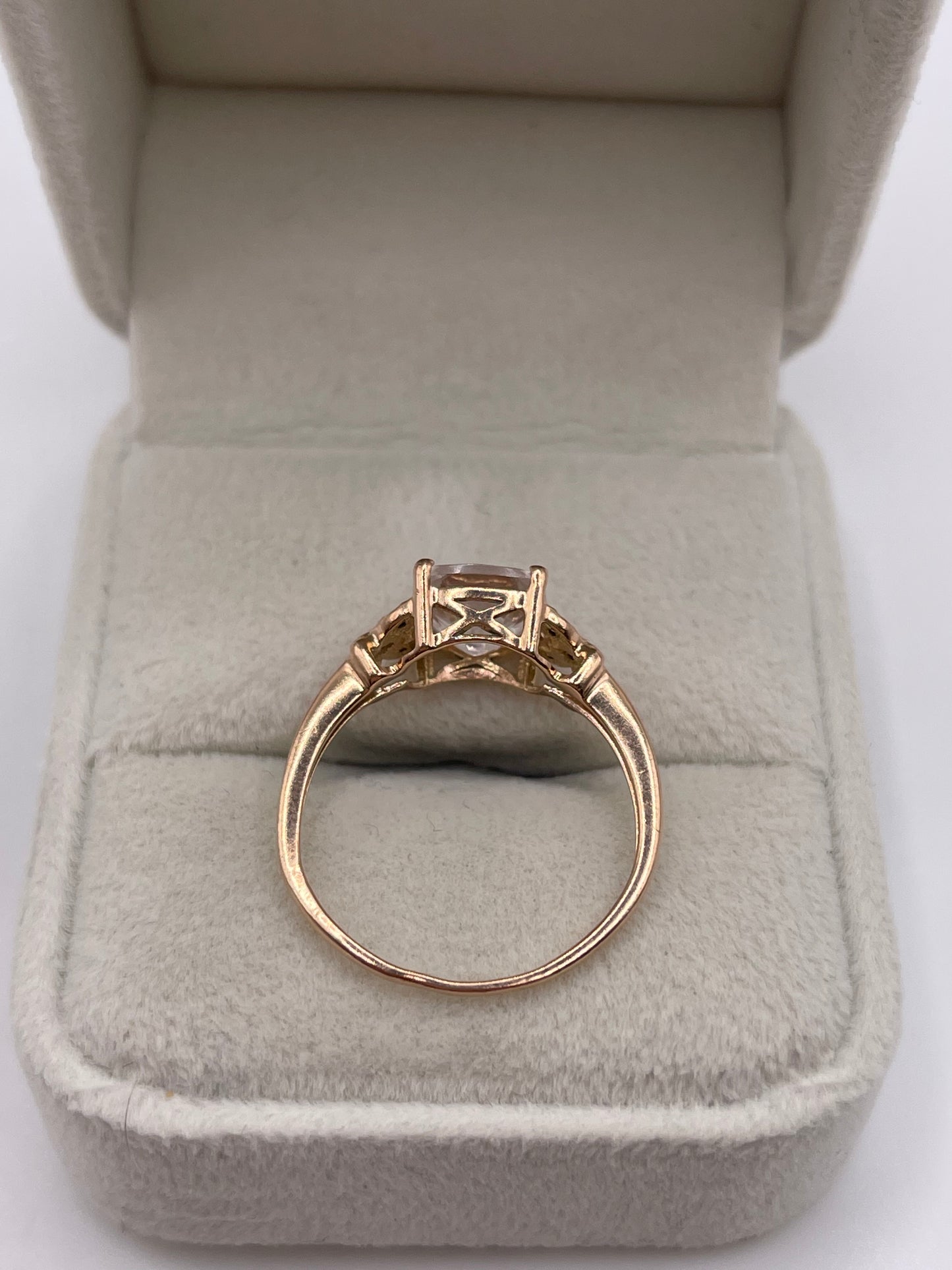 9ct rose gold morganite and diamond ring