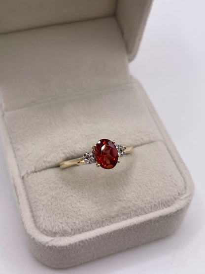 9ct gold quartz and diamond ring