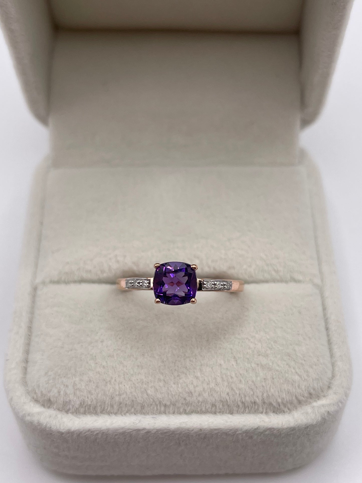 9ct rose gold amethyst and diamond ring