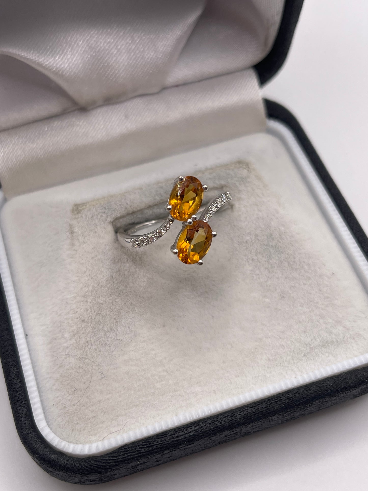 18ct white gold citrine and diamond ring