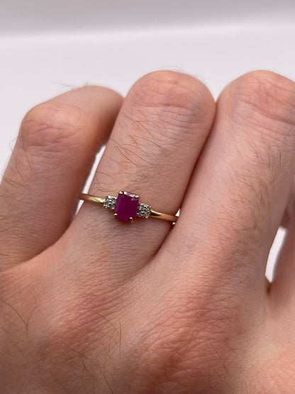 9ct gold ruby and diamond ring