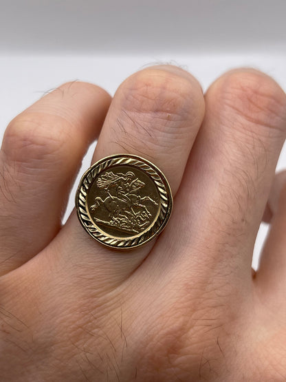 9ct gold medallion ring