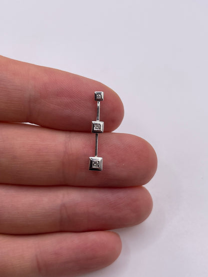 9ct white gold diamond pendant