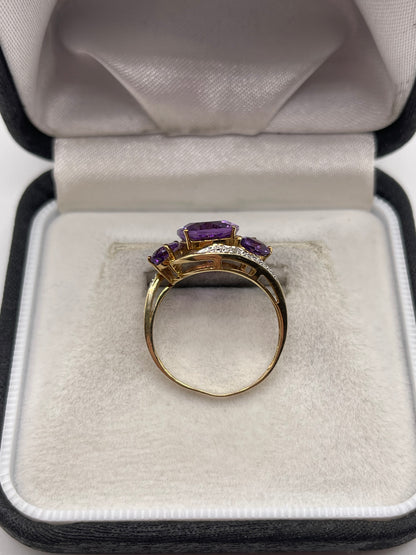 9ct gold amethyst and diamond ring