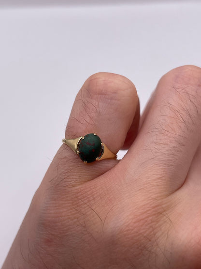 9ct gold bloodstone ring