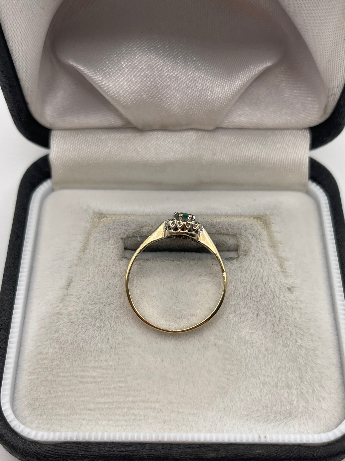 9ct gold emerald and diamond ring