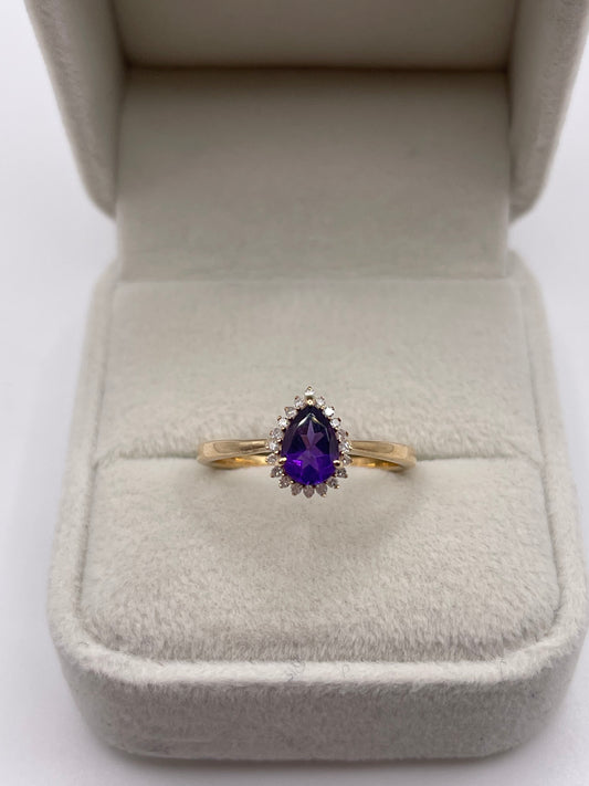9ct gold amethyst and diamond ring