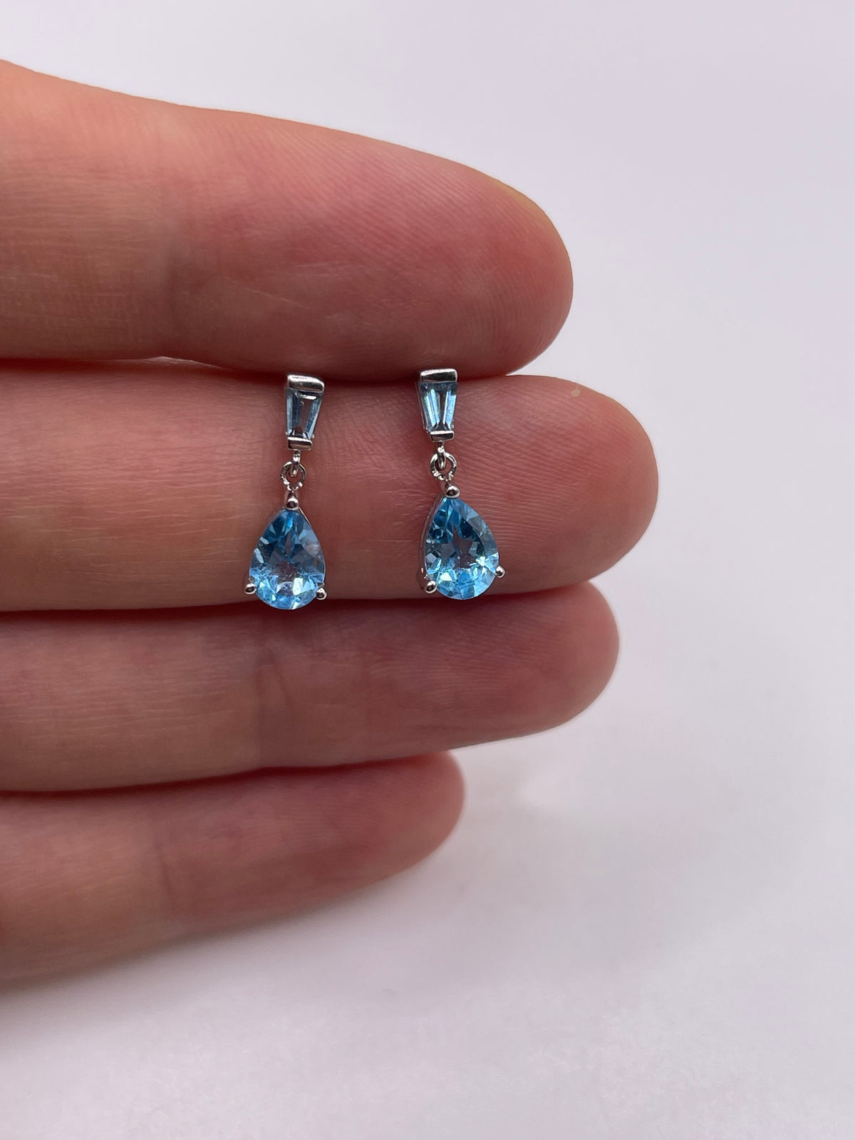9ct white gold topaz earrings