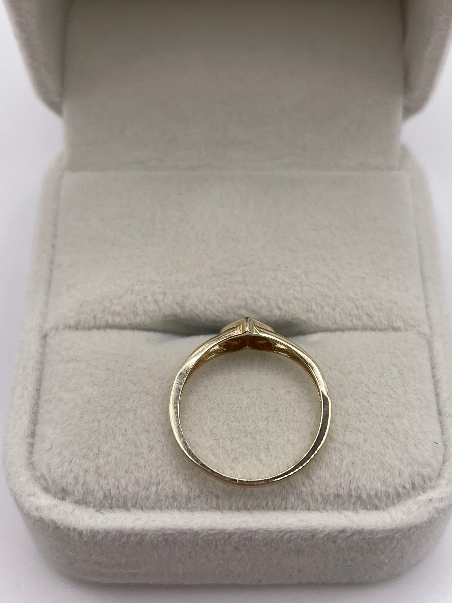 9ct gold heart ring
