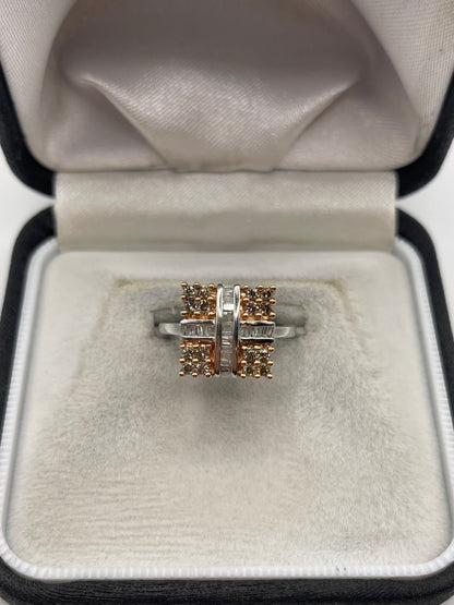 9ct white gold diamond cluster ring