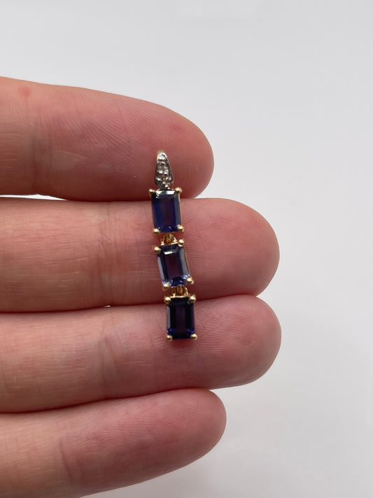 9ct gold iolite and diamond pendant