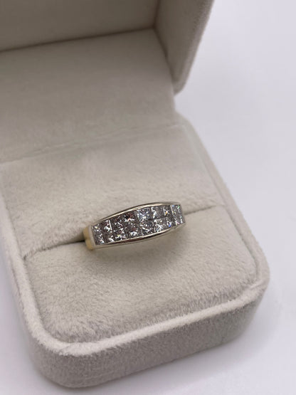 18ct gold 1.62ct diamond cluster ring