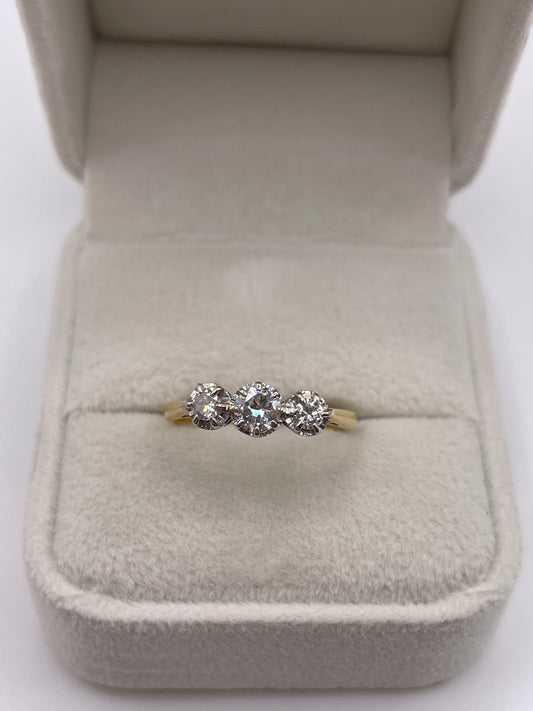 18ct gold diamond ring