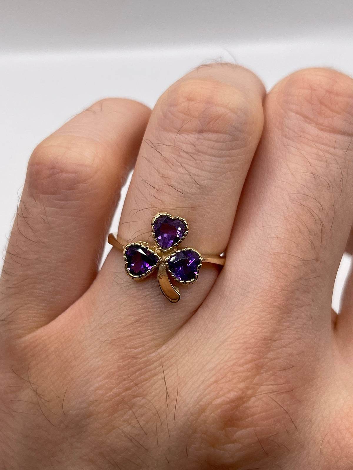 9ct gold amethyst clover ring