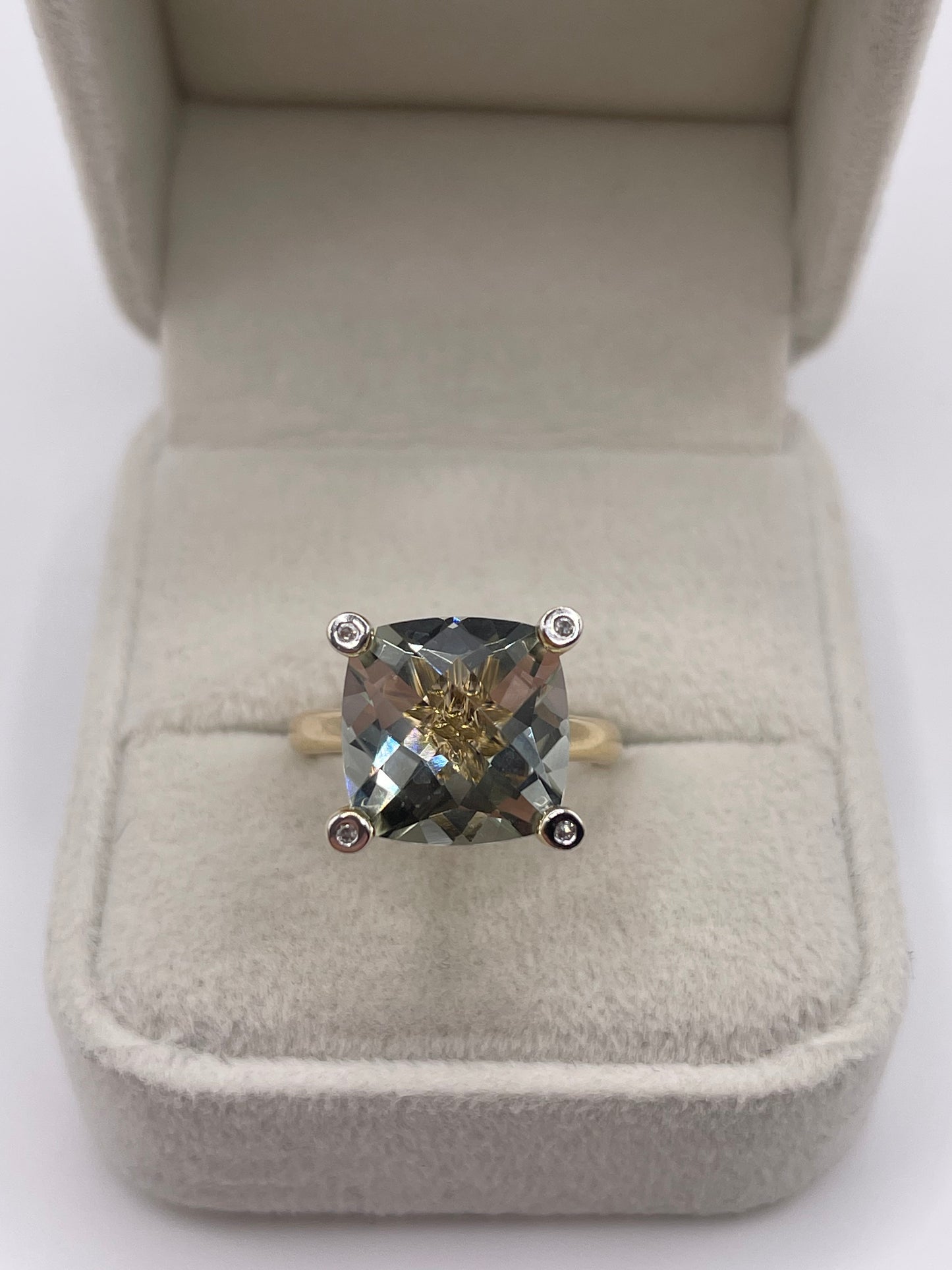 9ct gold green amethyst and diamond ring