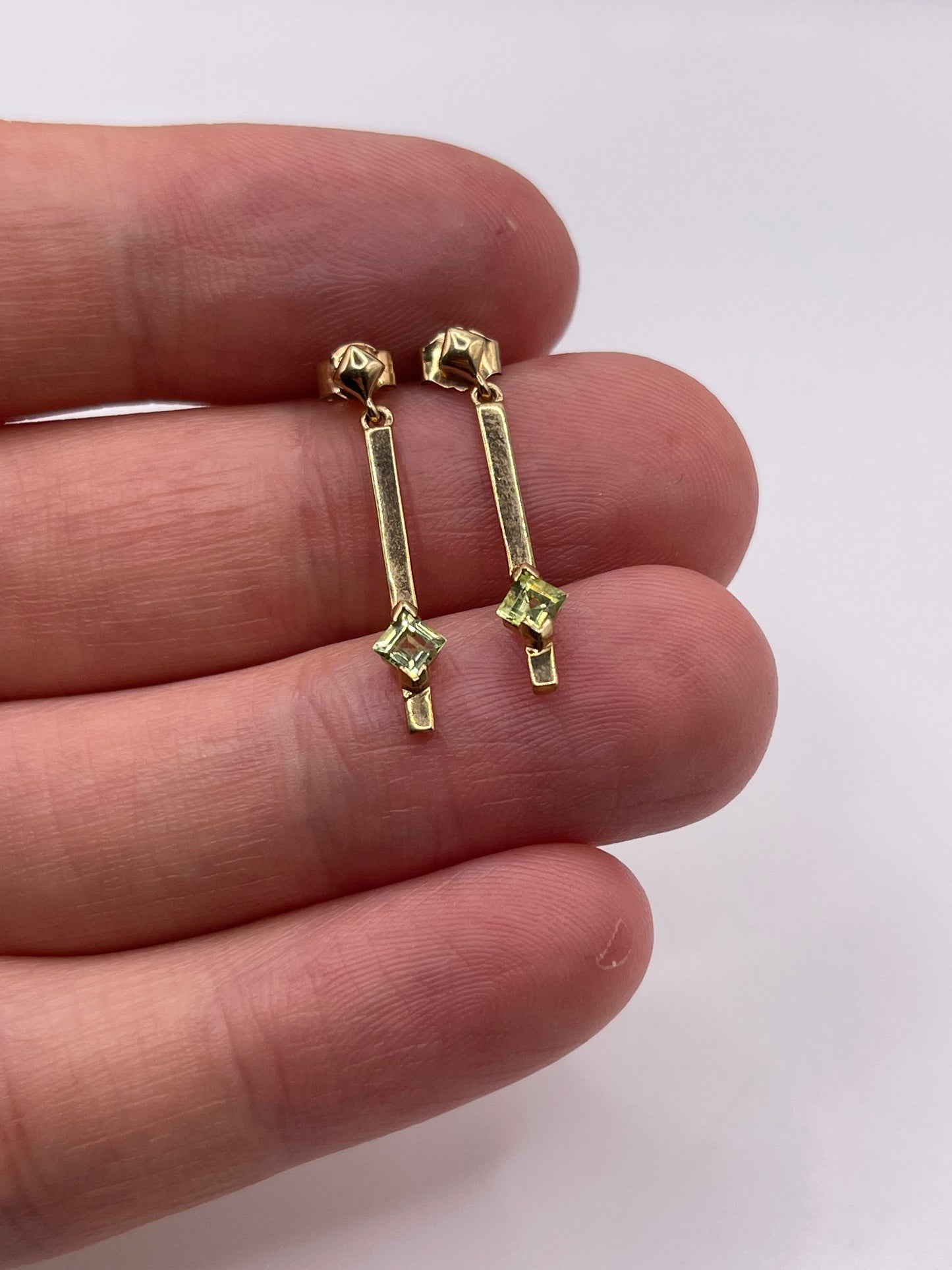9ct gold peridot earrings