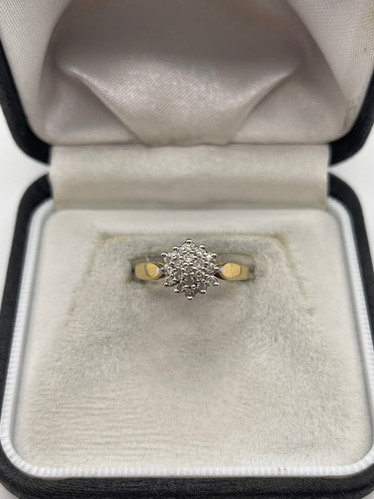 18ct gold diamond cluster ring