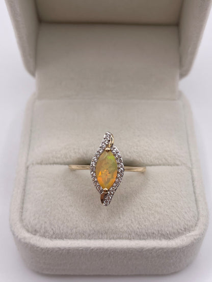 9ct gold opal and zircon ring