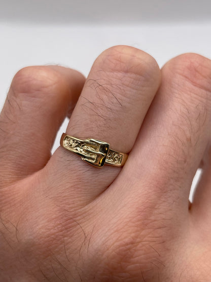 9ct gold buckle ring