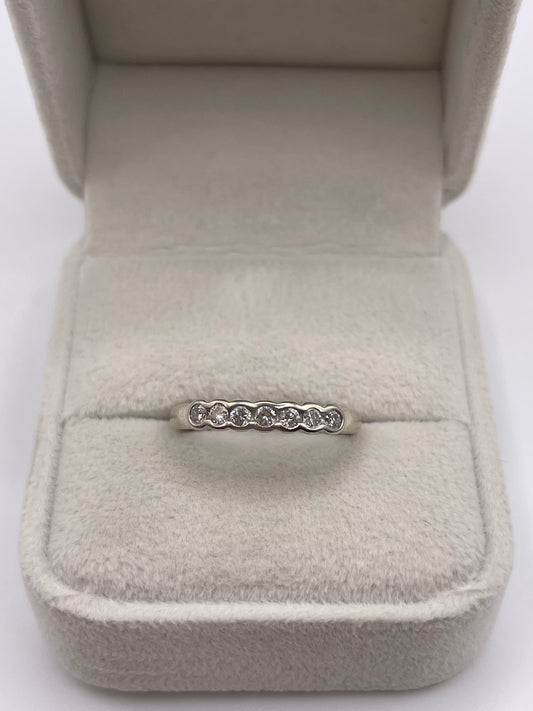 9ct white gold diamond ring