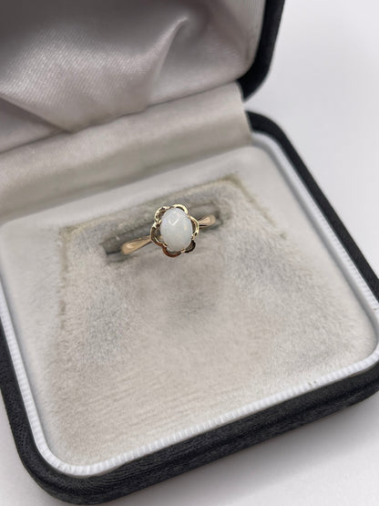9ct gold opal ring
