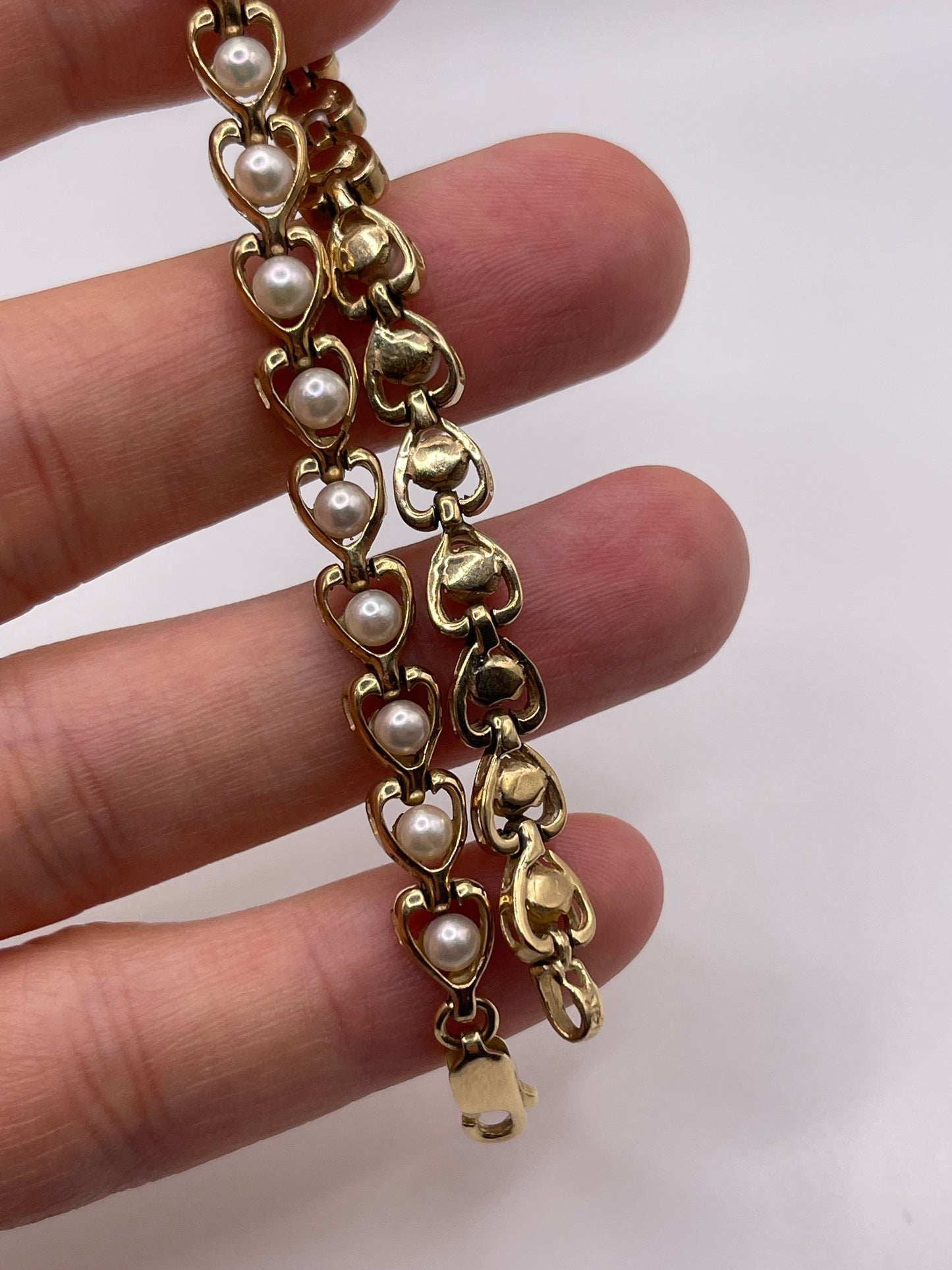 9ct gold pearl bracelet