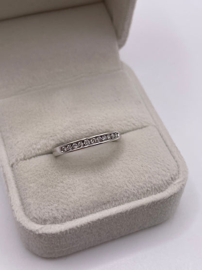 9ct white gold diamond ring
