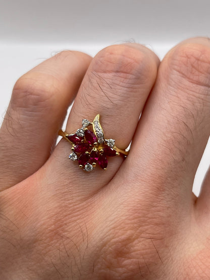 18ct gold ruby and diamond ring