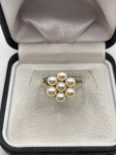 Load image into Gallery viewer, 9ct gold pearl cluster ring

