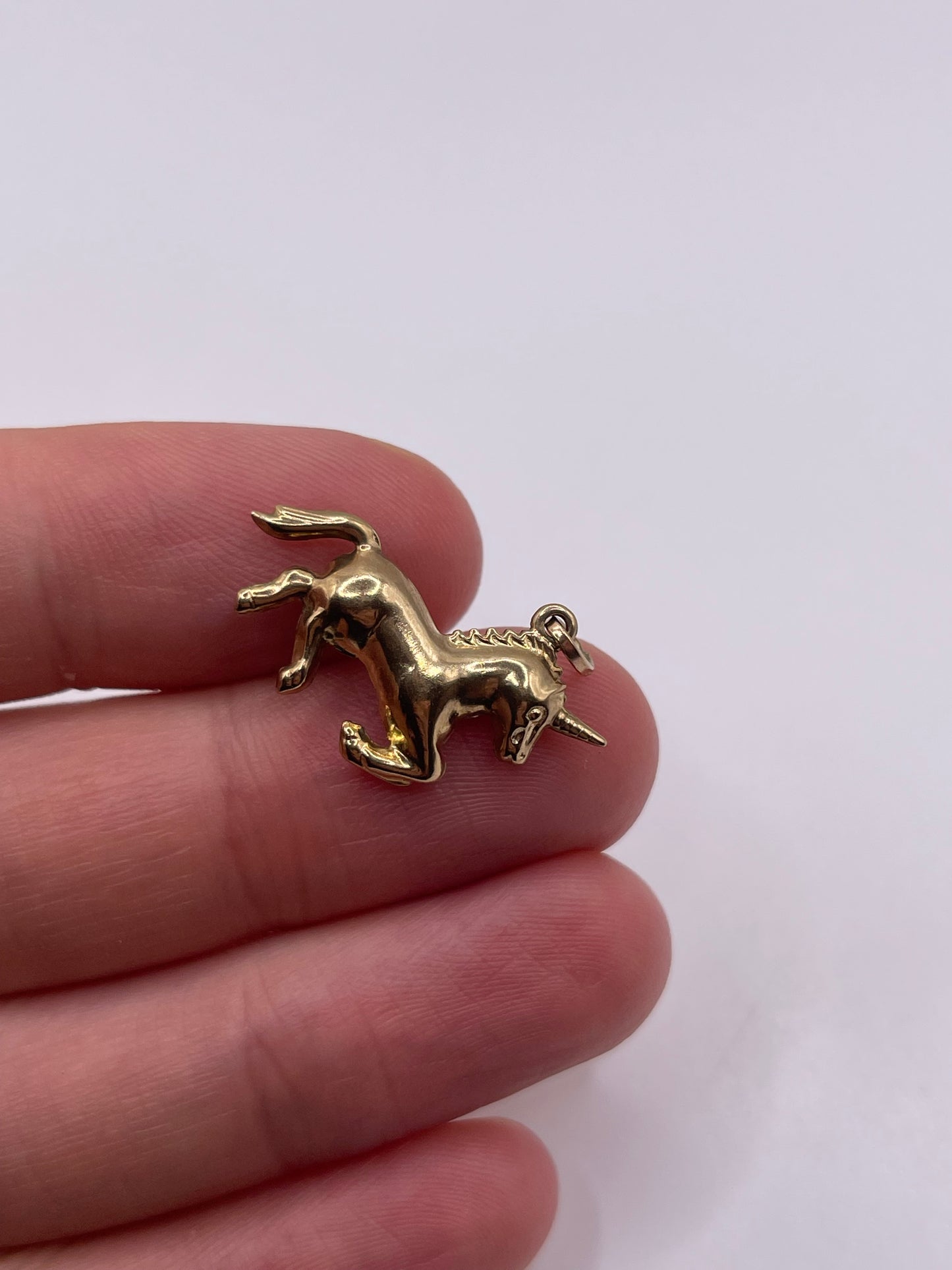 9ct gold unicorn charm