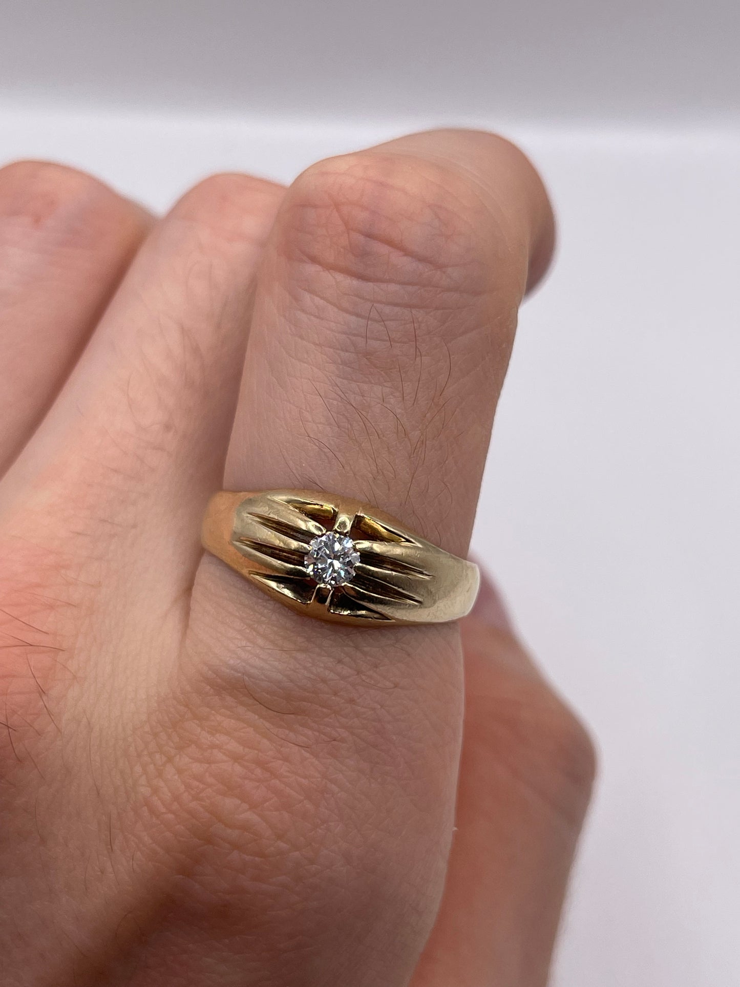 9ct gold diamond gypsy ring