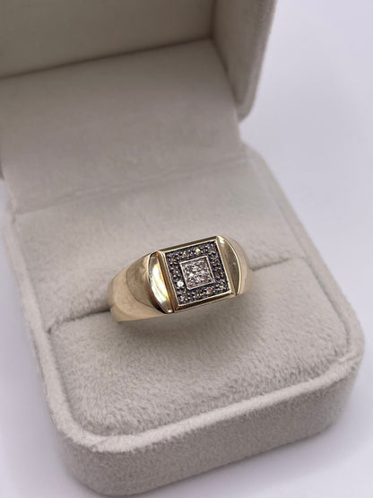 9ct gold diamond cluster ring