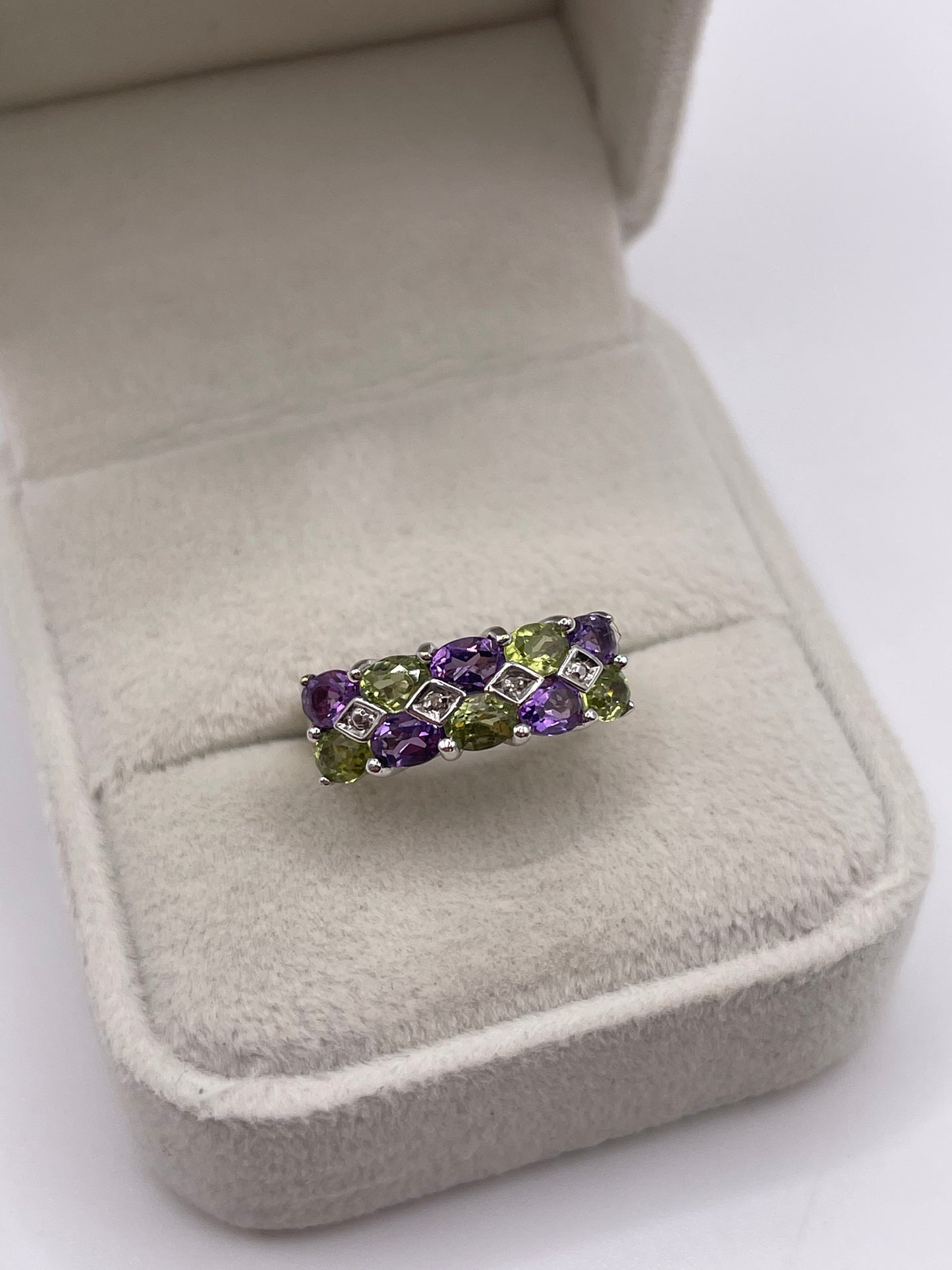 9ct gold amethyst, peridot and diamond ring