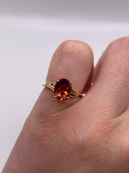 9ct gold quartz and diamond ring
