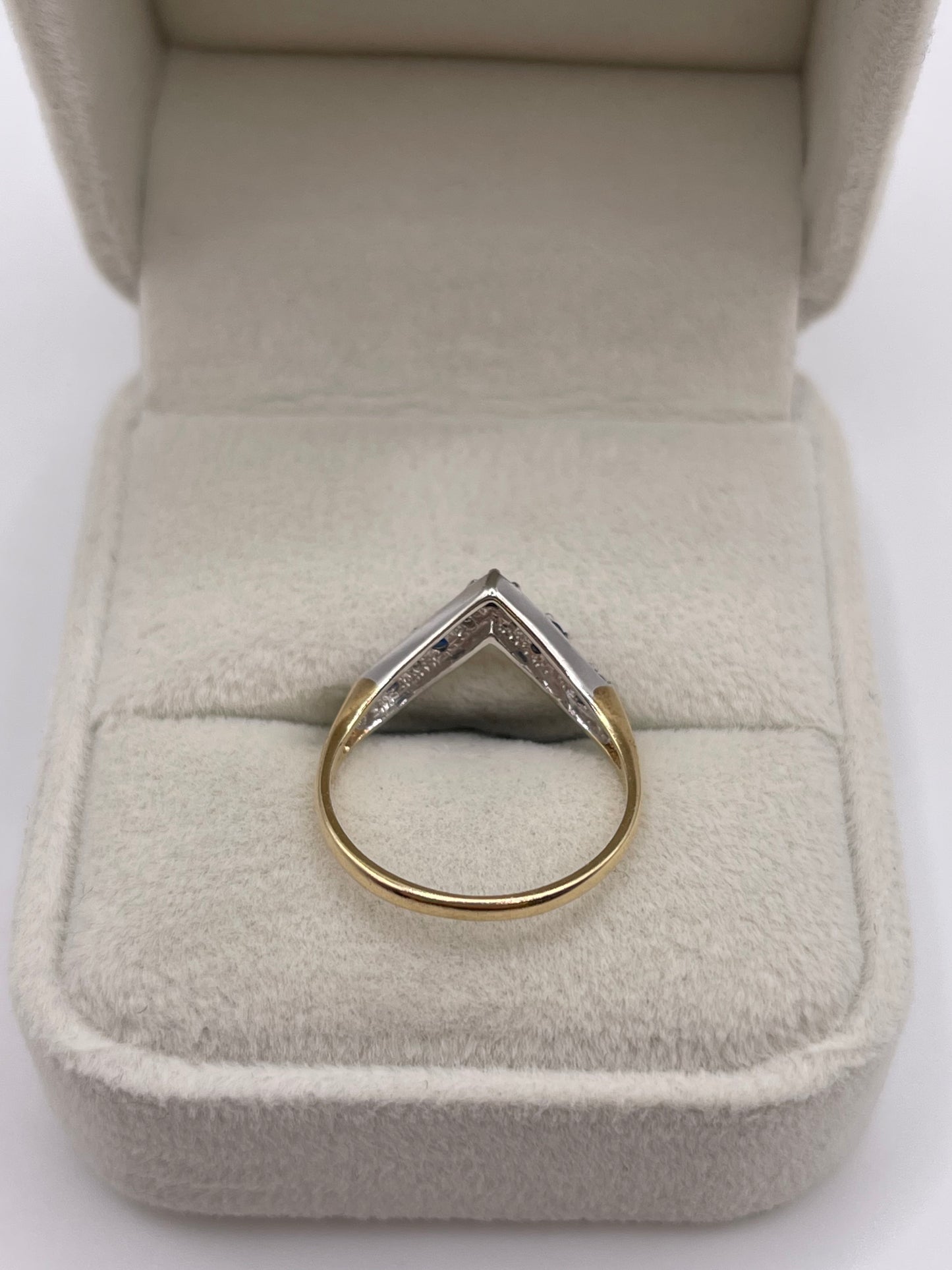 9ct gold sapphire and diamond wishbone ring