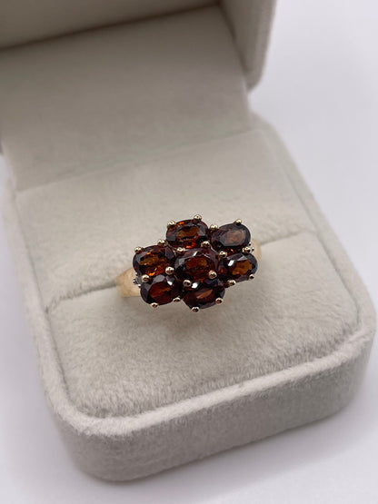 9ct gold spinel and diamond ring