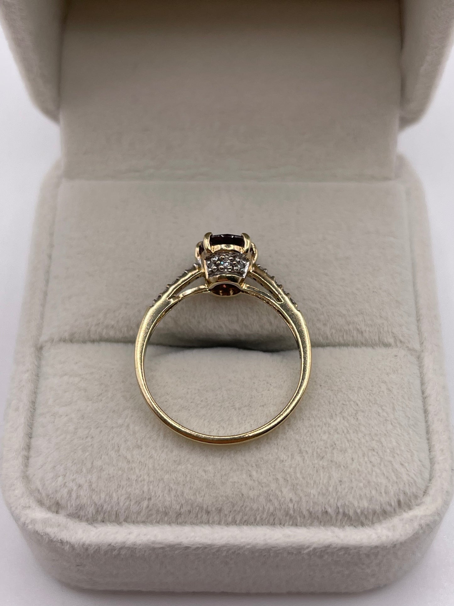 9ct gold purple zircon and diamond ring