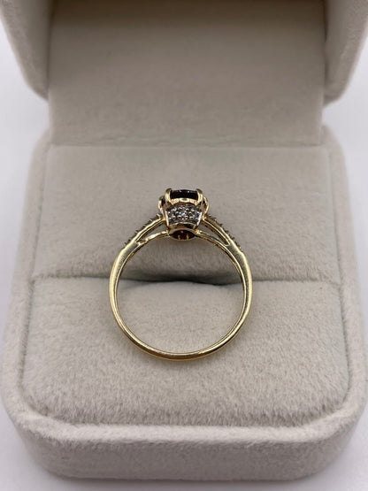 9ct gold purple zircon and diamond ring