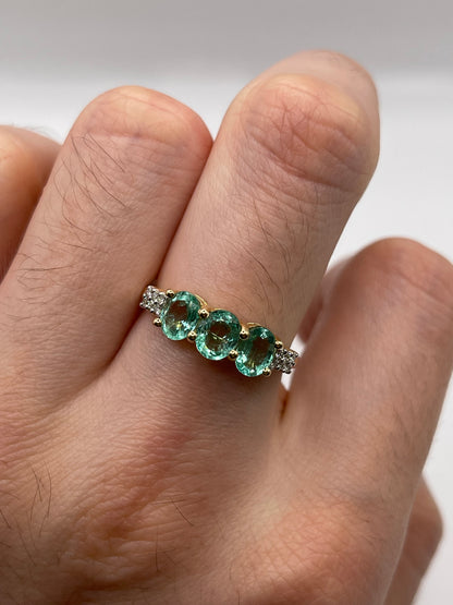 14ct gold emerald and diamond ring