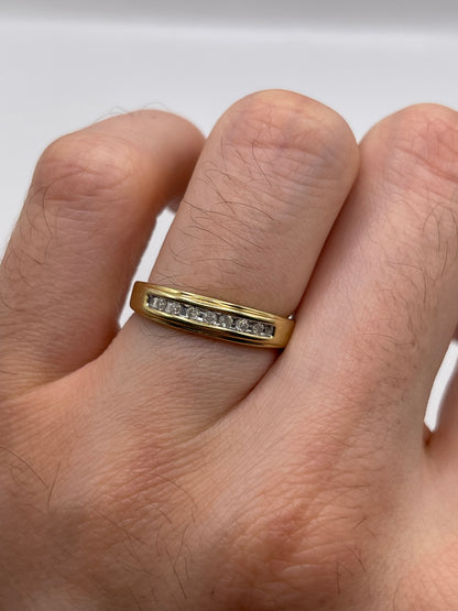 9ct gold diamond ring