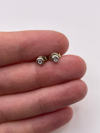9ct gold diamond stud earrings