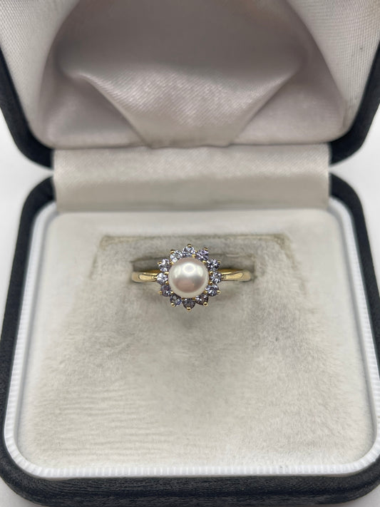 9ct gold tanzanite and pearl ring