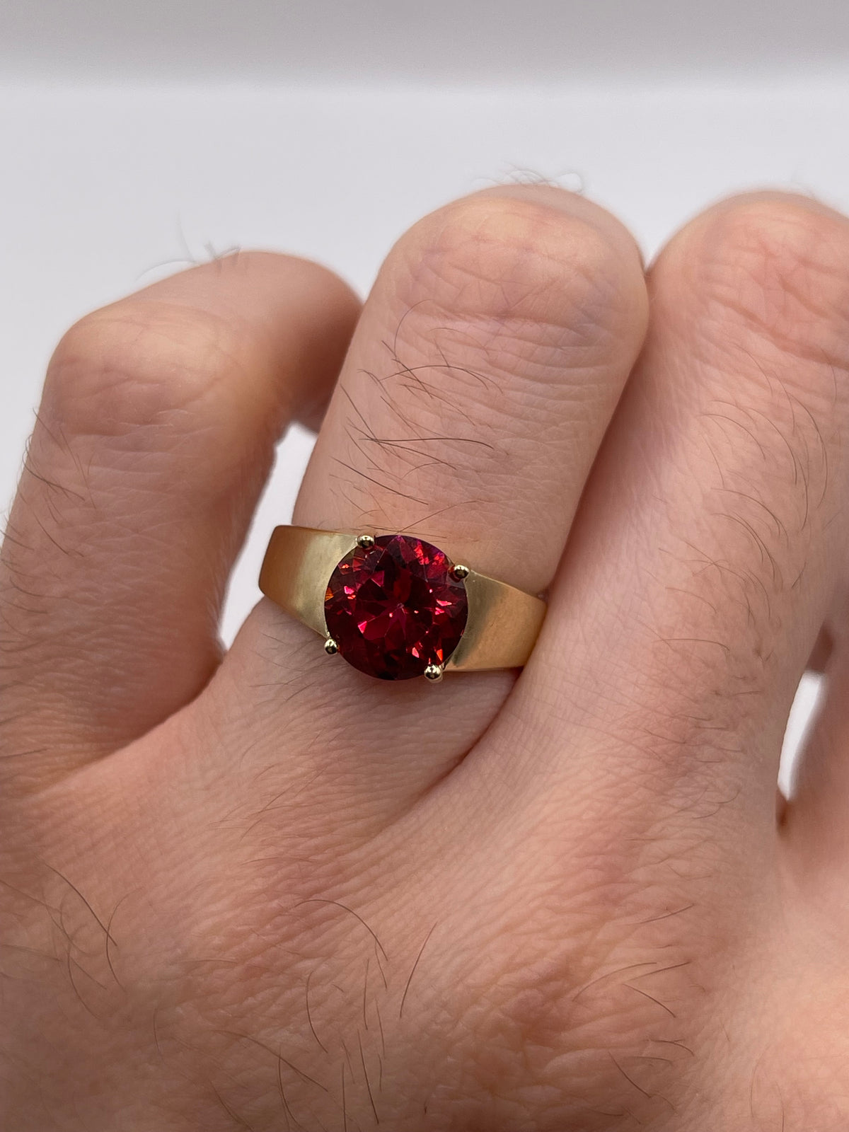 9ct gold cherry topaz ring