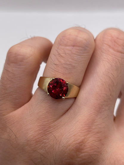 9ct gold cherry topaz ring