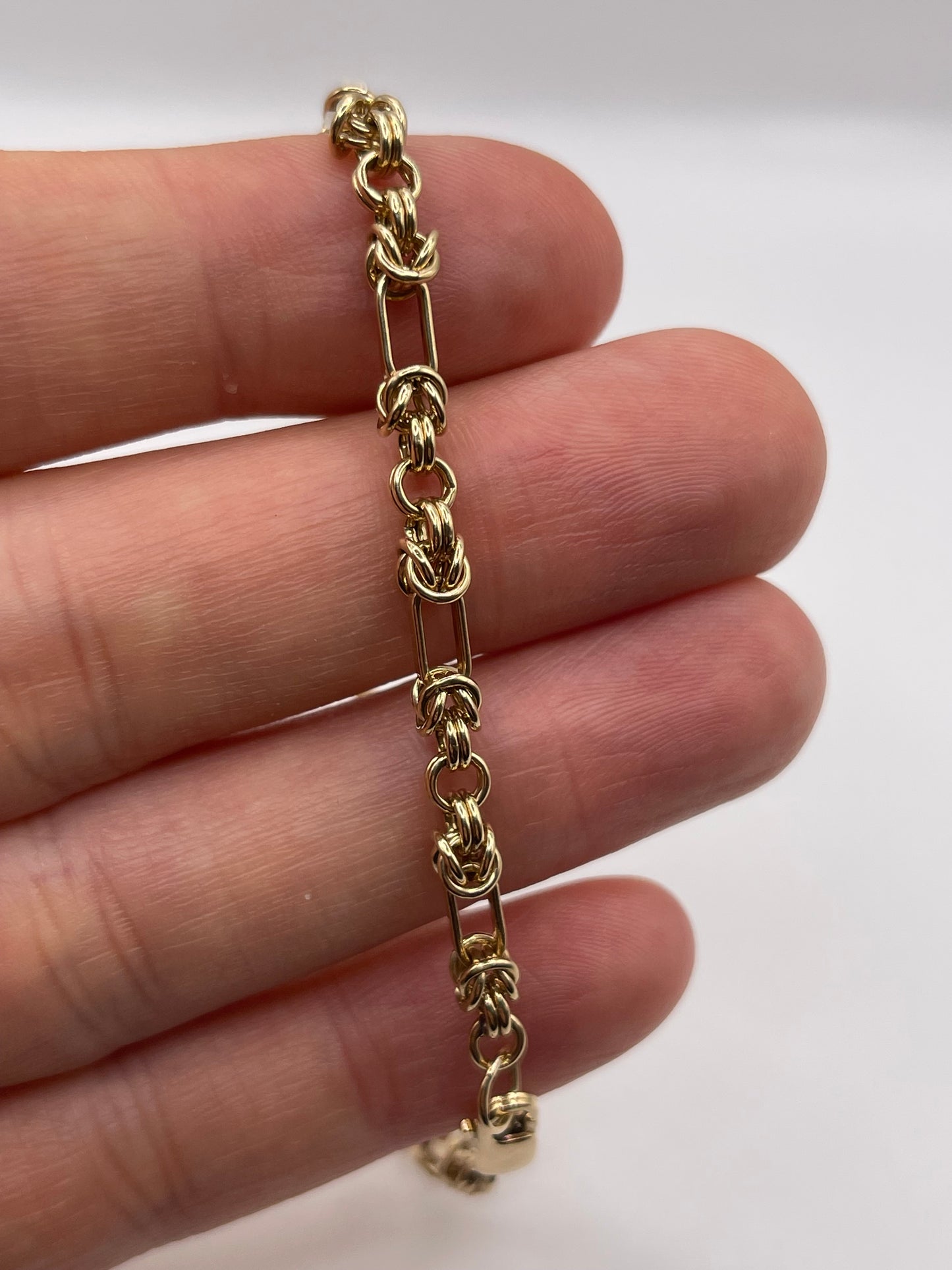9ct gold bracelet