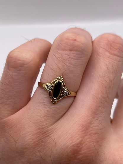 9ct gold onyx and diamond ring