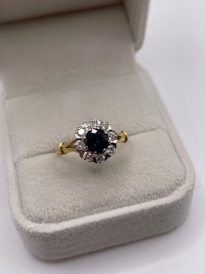 18ct gold sapphire and diamond ring