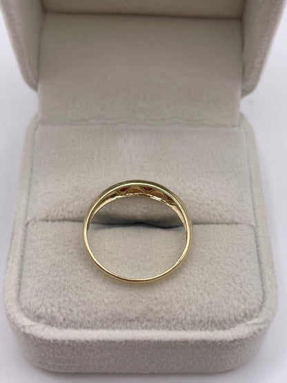 9ct gold garnet gypsy ring